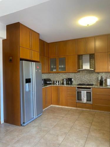 Episkopi Villa, Luxury 4 Bedroom With Pool - Limassol