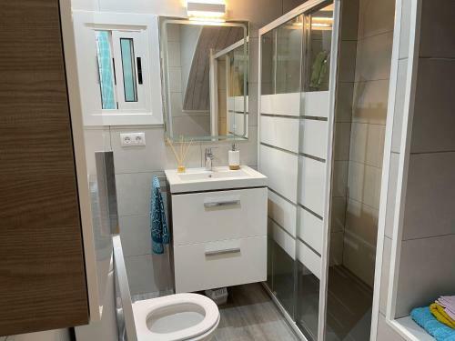 Lleida 25, Casa De Poble Amb �mplia Terrassa