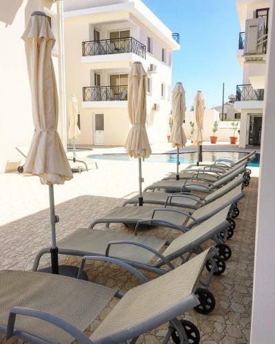 Apartamento Carisa Livadia Gardens