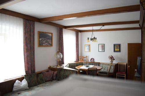 Hostal Fr�hst�cks-radpension Taurer-thoman