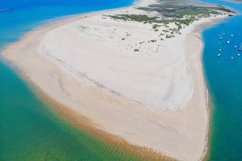 Casa En Zona Tranquila Y Cerca De Playa Virgen