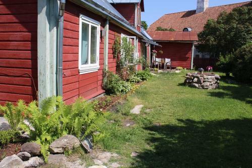 Suur-lossi Apartments
