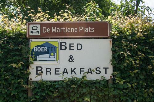 Hotel De Martiene Plats B&B & Appartement