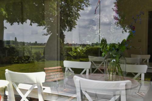 Bed & Breakfast Gastenverblijf De Korenhorst