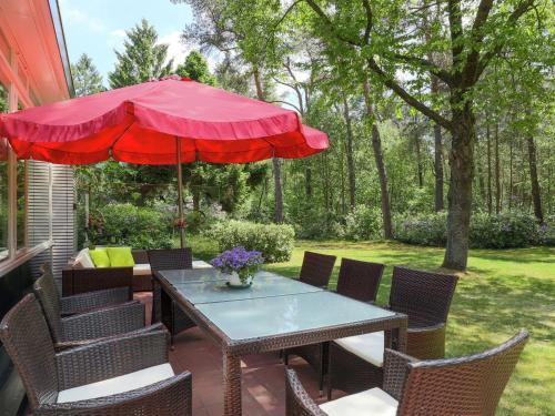 Holiday Home Ruischende Dennen Huybergen