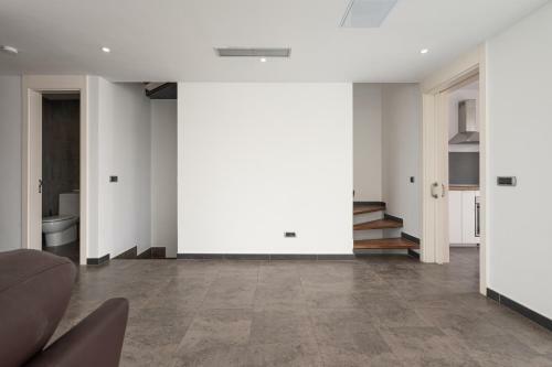 Modern 2br Villa Private Pool And Parking