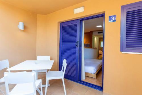 Ses Eufabietes Apartments & Restaurant