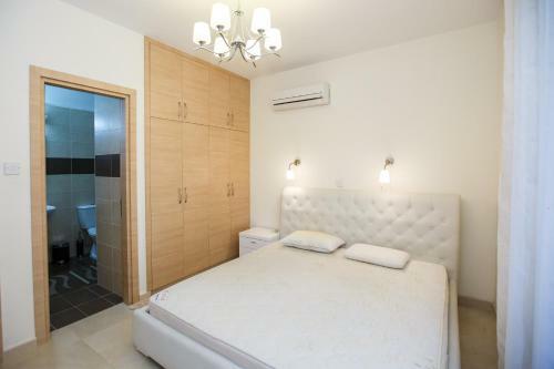 Zefyros Love Apartment