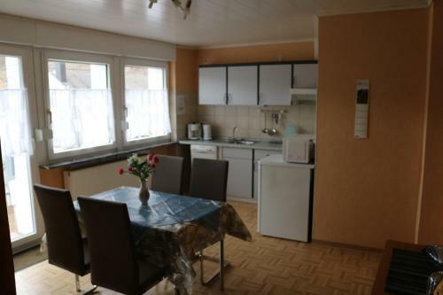 Hostal Ferienwohnungen Und Appartements - Haus Budinger
