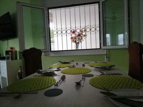 Calle Dr Fleming 3 Bedroom Home