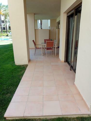 Awesome Ground Floor Roda Golf Apartment!