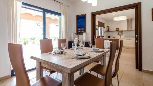 Villa Etruria Close To Playa D'en Bossa
