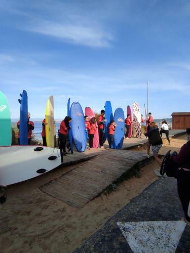 Las Lagunas - No Se Admite Jovenes