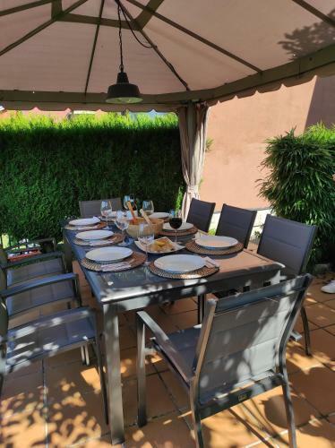 Las Lagunas - No Se Admite Jovenes