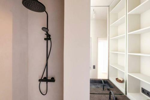 1 Bedroom Apartment Place Sainte-catherine