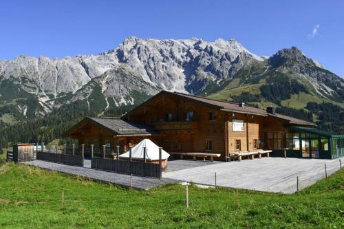 Apartamento Holiday Flats Liebenaualm, Dienten