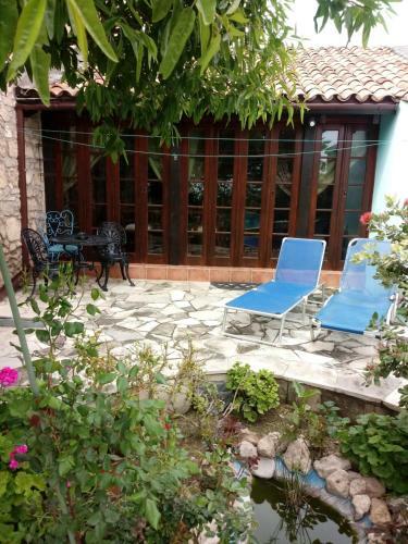 Magic Garden Holiday Home