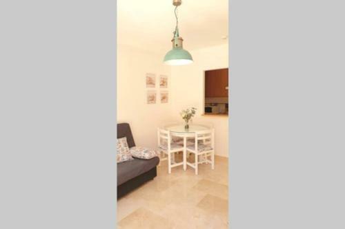 Apartamento A 10 Metros De La Playa Con Piscina