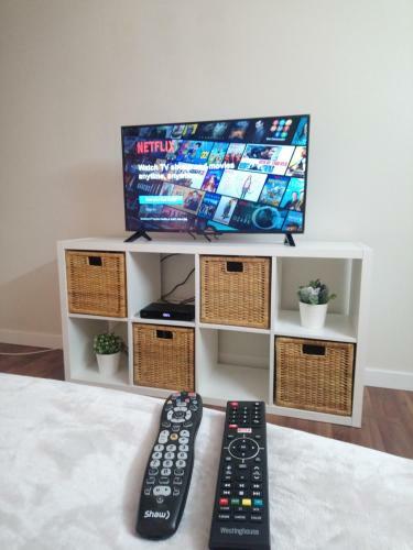 Apartamento Newly Renovated 2 Bed/bath In Downtown Ug Parking