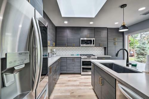 Luxe Flagstaff Retreat With Updated Amenities!