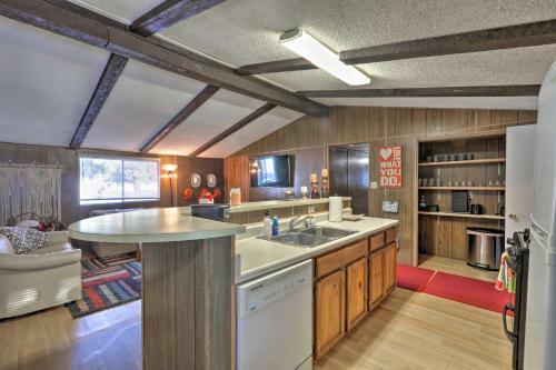 Cozy Cabin Retreat With On-site Trail Access!