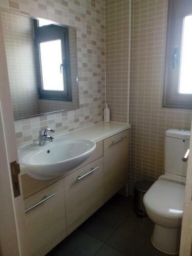 Lovely 4-bed Apartment In Nicosia Center