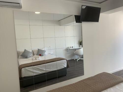 Hostal Nicosia 5 Stars Suites
