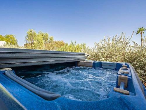 Sunset Views From This Hilltop Fountain Hills Gem