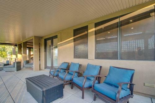 Luxe 4 Bdrm Wpool And Spa On Golf Course Lot