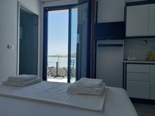 Hostal Shehu Guest House Ksamil