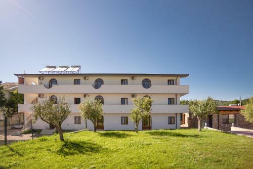 Apartamento Hotel San Pietro Martin