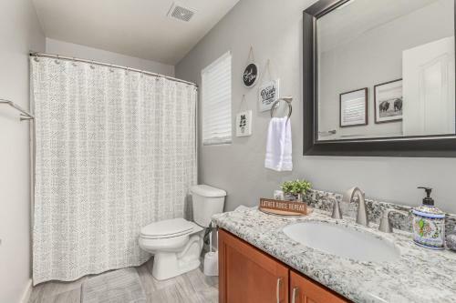 Super Upgraded Gilbert 2 Story! Dog Friendly! Home