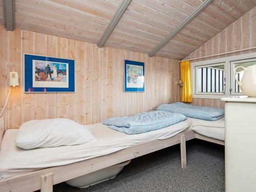 Holiday Home B�rkop Lii