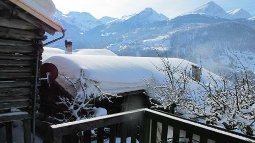 Apartamento Ferienwohnung Graub�nden/ Castiel