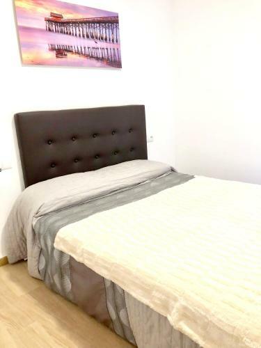 Apartment With 3 Bedrooms In Salou
