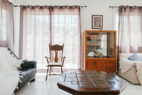 Five Greeks 4 Bedroom Villa In Paphos