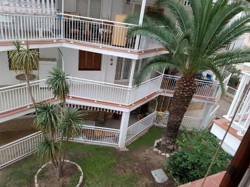 Apartamento Excepcional,piscina Y 100m De La Playa
