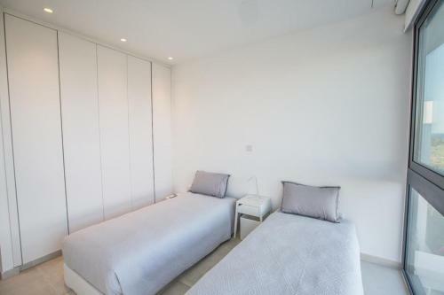 The White H Villa, Protaras, Fresh And Peaceful