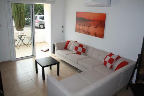 Mythical Sands Apartment Kapparis