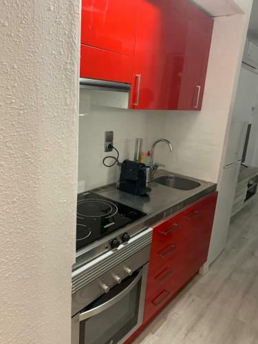 Moderno Apartamento Con Piscina En Playa Salou