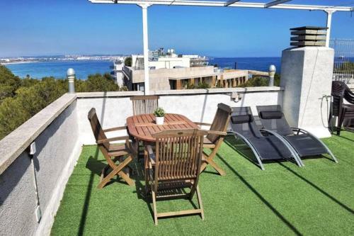 Apartamento Barbacoa + Vistas Al Mar + Playa + Piscina.