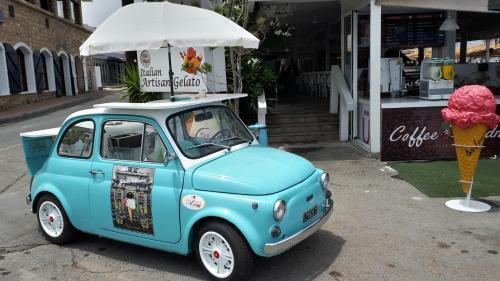 Apartamento Iris Village Holiday