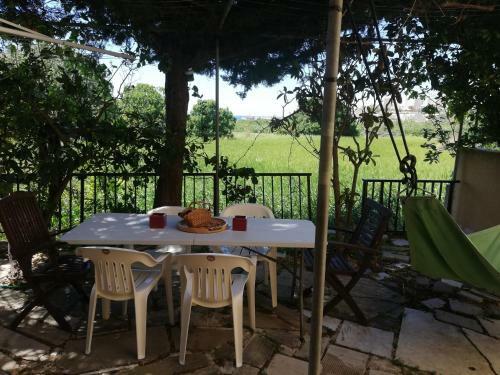 Apartamento Chriselina Gottage