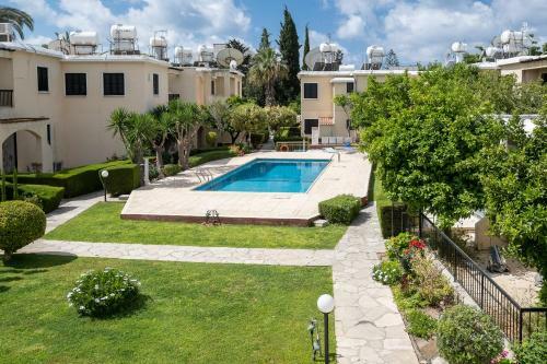 Dalia Seaside 2 Bedroom Apartment With Pool & Garden