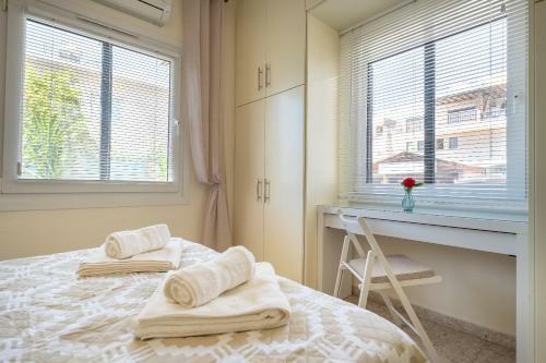 Dalia Seaside 2 Bedroom Apartment With Pool & Garden