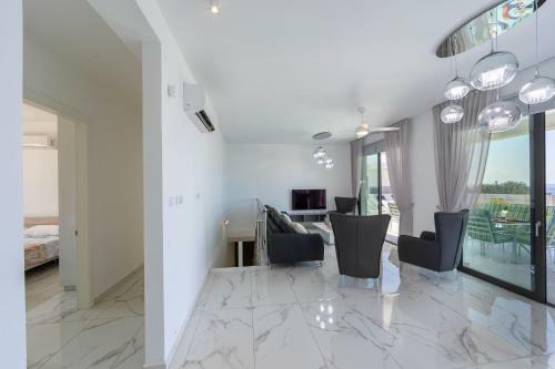 Villa Pleiades