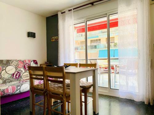 Apartamento Book Alexis II Salou