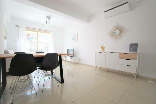 Oracle 102 1bedroom Apartment
