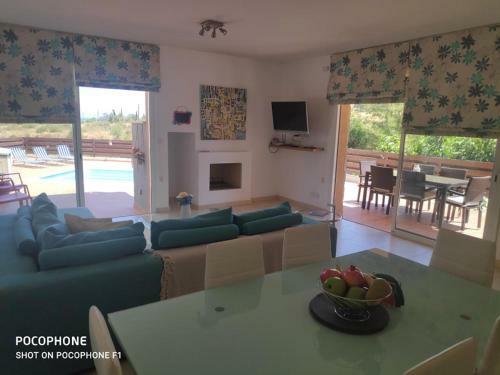 Villa Ans Argaka Townhouse