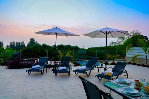 Sophia's Seaview Luxury Villas